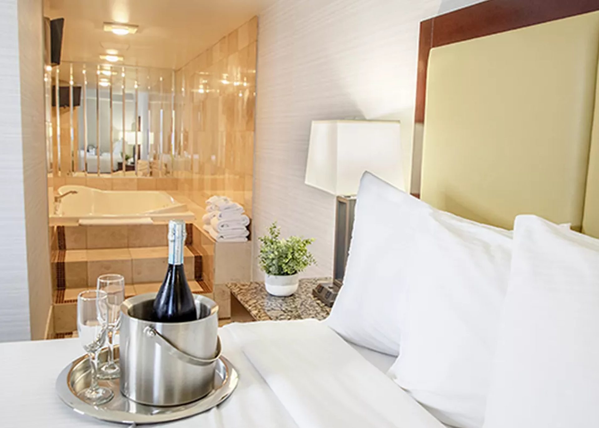 Whirlpool Suite